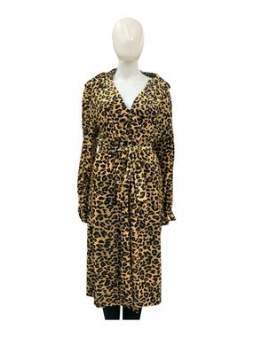 Leopard Print Velvet  Wrap light Coat in animal print
